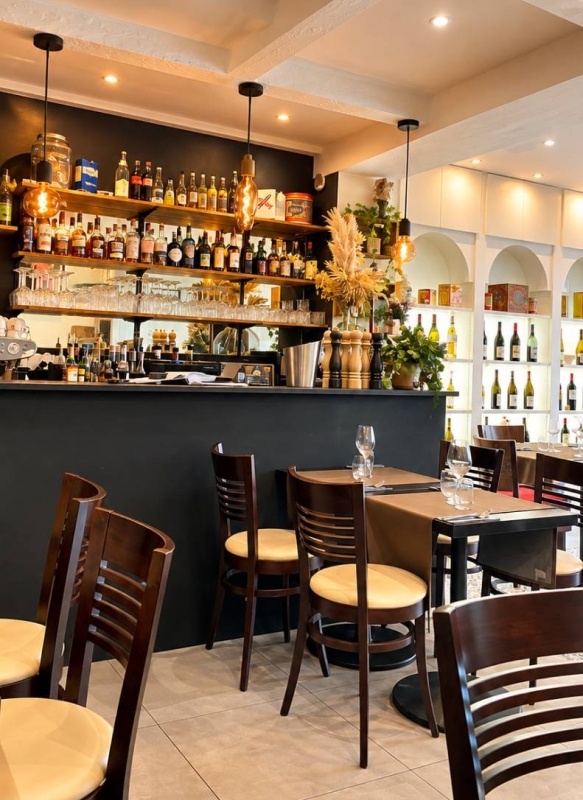 Le restaurant - La Table De Melya - restaurant NEUILLY-PLAISANCE